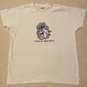 JMU Bulldogs Field Hockey T-shirt. Women’s size Medium